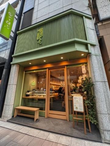 這里是瓊海老字號(hào)芒果店, 一家開了二三十年的本地老饕認(rèn)證的美食店!