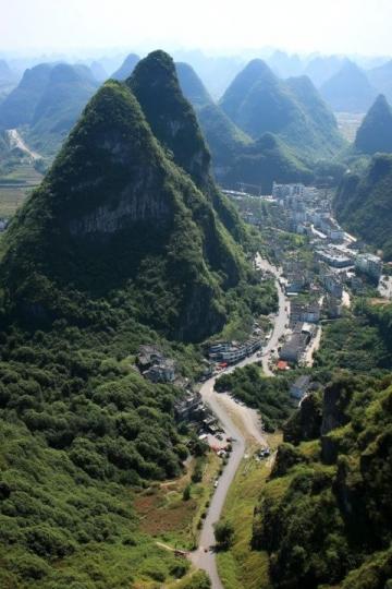 今日徒步路線黑山植物園沙河立交橋桂林八中(瓦窯)德天廣場(chǎng)凈瓶山大橋萬(wàn)達(dá)廣場(chǎng)五里