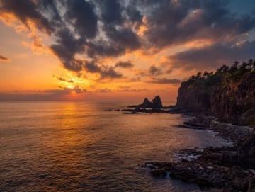 青島靈山島火山巖地貌與魚鳴嘴村絕美海景探秘