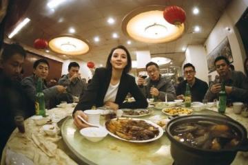 上海美食之旅:探秘老弄堂與高樓餐廳的味蕾盛宴