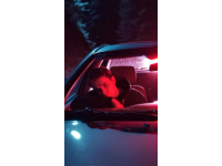 女子駕車遇查酒駕，吹氣后紅燈亮起竟是因吃荔枝！