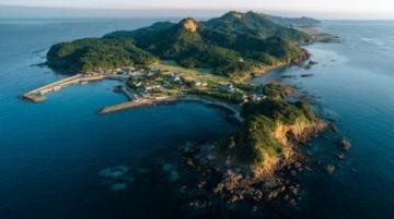 青島靈山島火山巖地貌與魚鳴嘴村絕美海景探秘