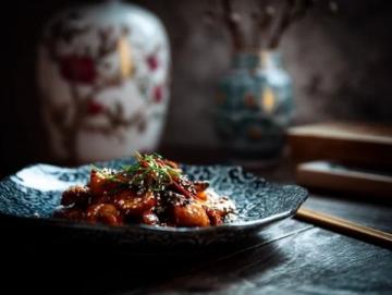 大家好，教給大家分享一個(gè)做葛粉紅燒肉的做法,我的視頻有點(diǎn)長(zhǎng)