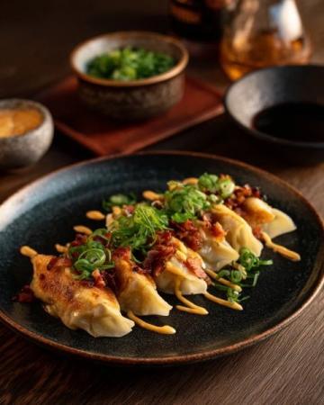 西北政法大學舌尖上的“西崔國際”：美味餛飩與炸雞飯推薦