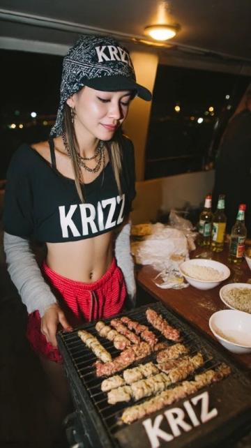 南寧夜市：排隊(duì)1小時(shí)也要嘗的街頭美食盛宴，100元扶墻走的味覺狂歡！